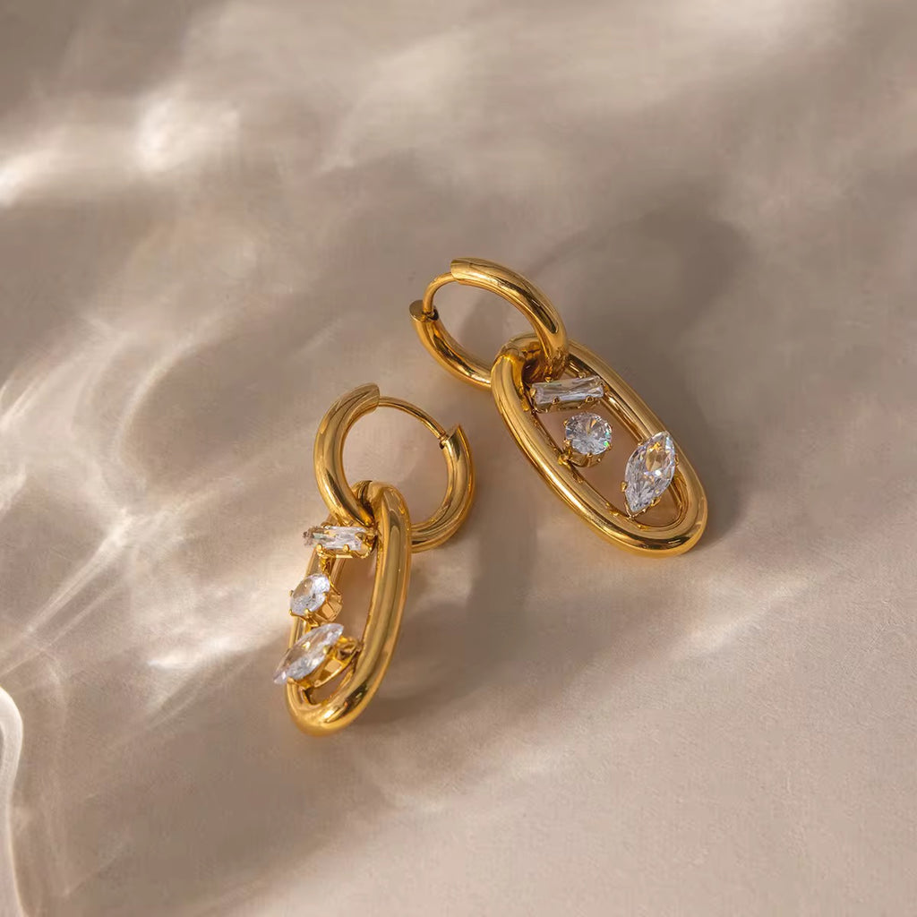 Oval drop earrings