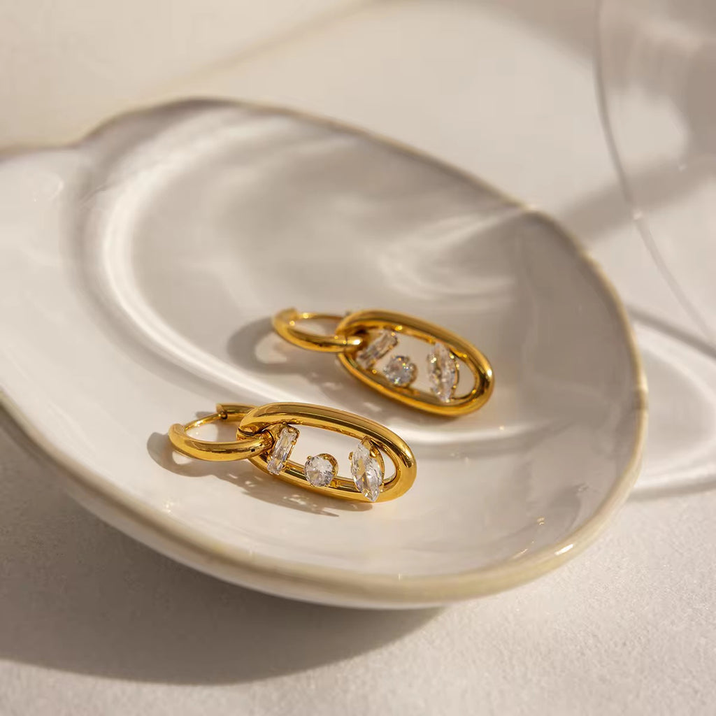 Oval drop earrings